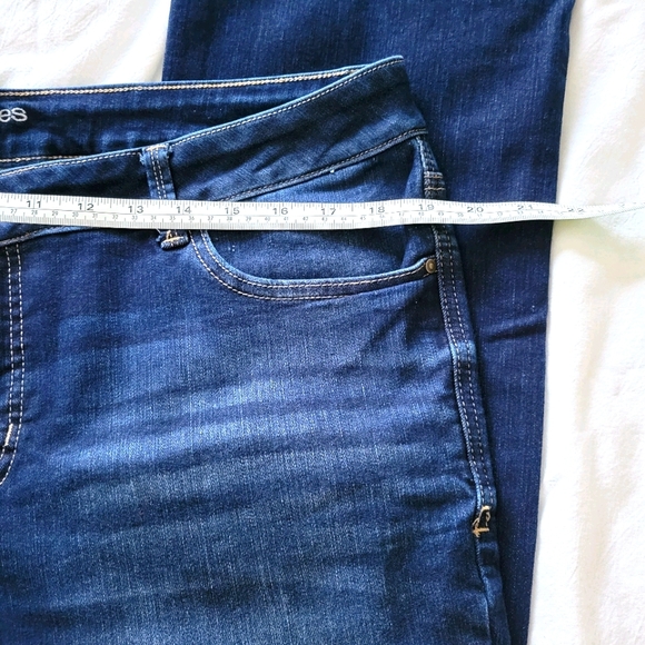 Maurice's everflex Jeans - Picture 7 of 11